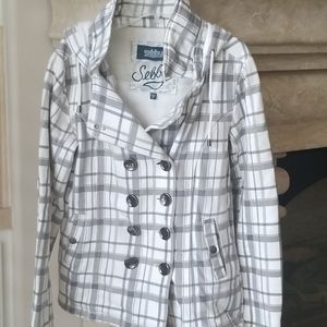 Sebby soft shell double breast with hood.